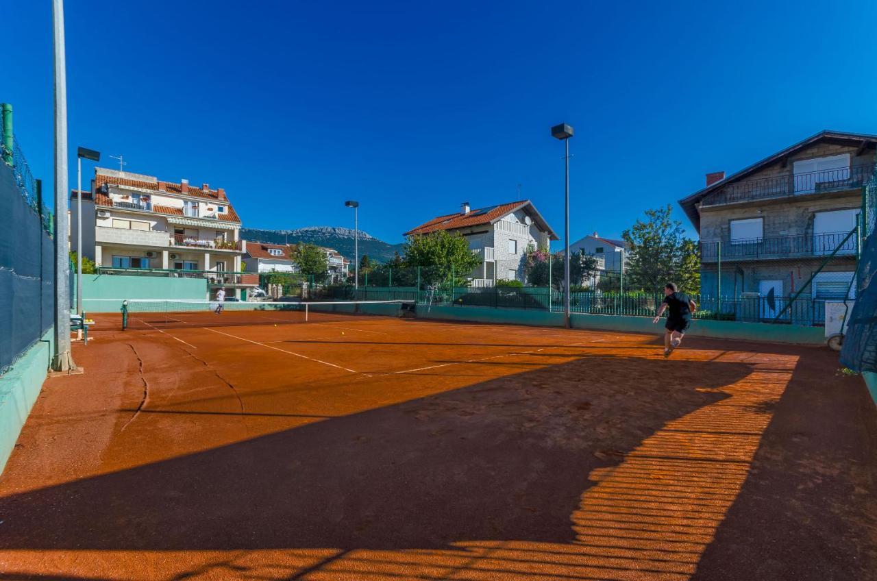 Apartments Ante Kastela Exterior photo
